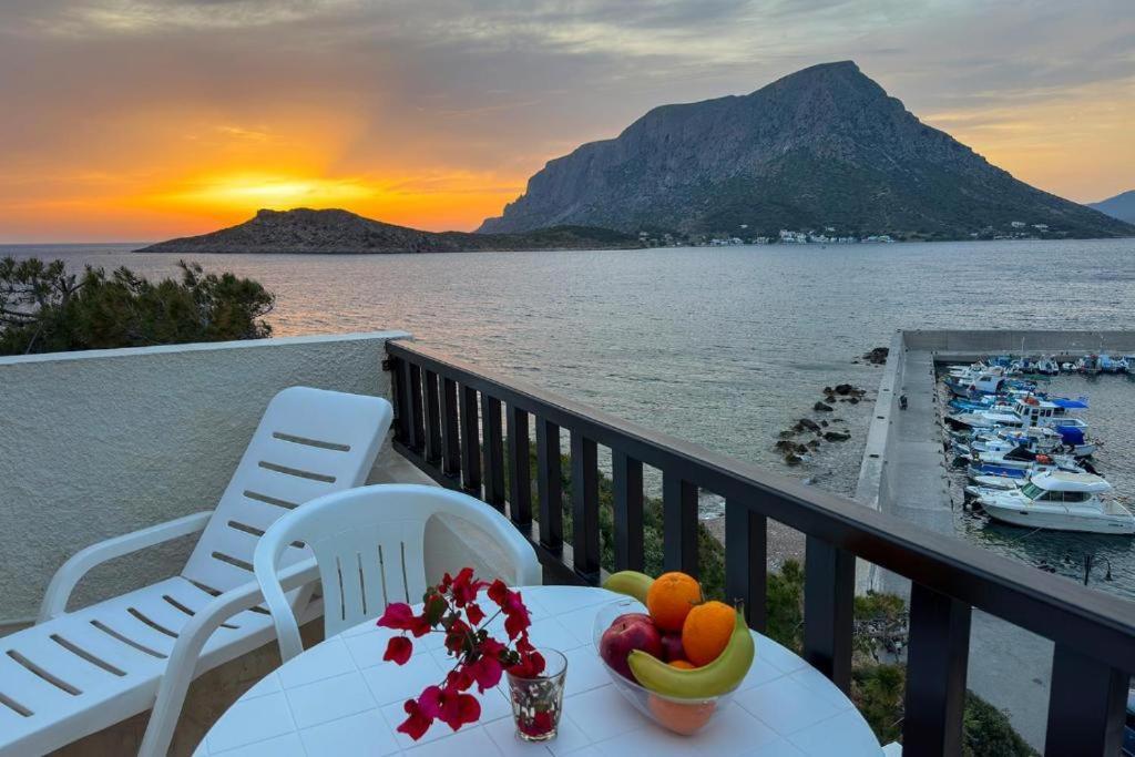Pelagos Seafront Accommodation - George Myrties Esterno foto