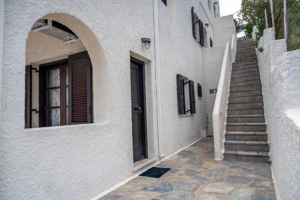 Pelagos Seafront Accommodation - George Myrties Esterno foto