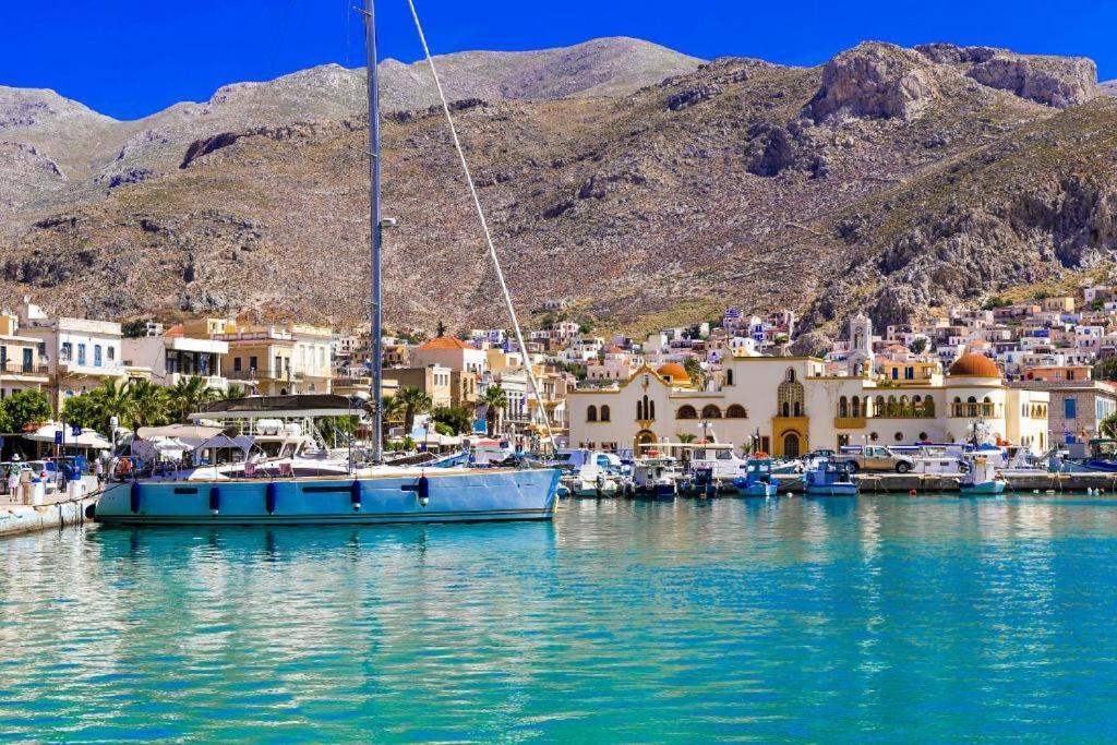 Pelagos Seafront Accommodation - George Myrties Esterno foto